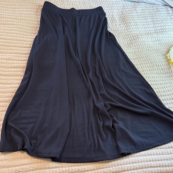Navy Ribbed Circle Skirt - Picture 1 of 3